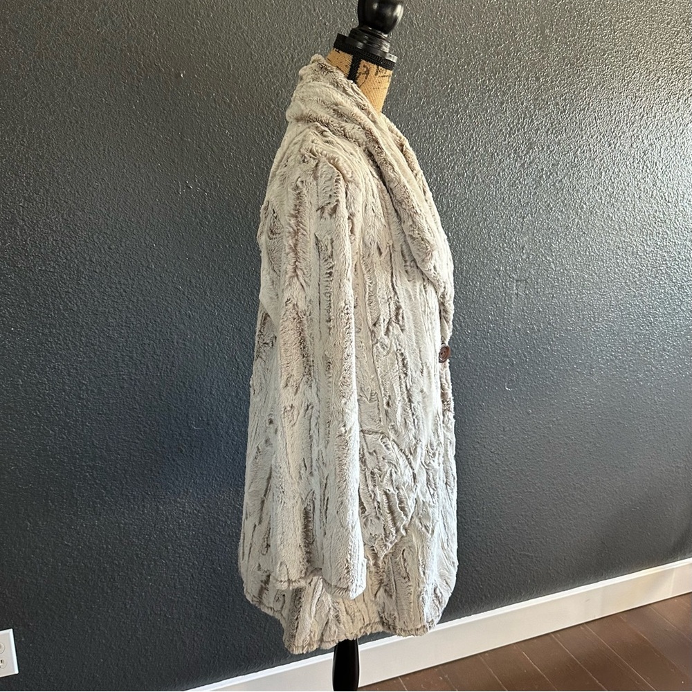 Vine Street Faux Rabbit Fur Coat Made in USA NWT L Plush Jacket - Picture 5 of 11